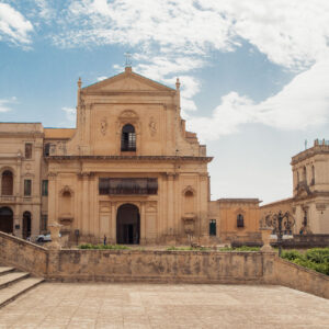 Noto: oltre il barocco