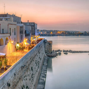 Passeggiata a Otranto sotto le stelle