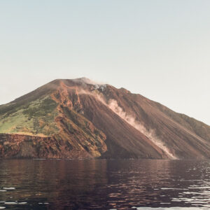 Panarea e Stromboli: armonia di contrasti